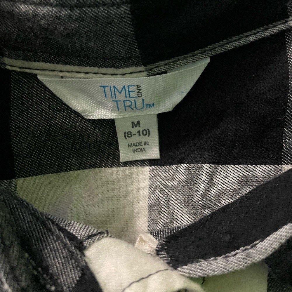 Flannel bundle - Picture 3 of 13